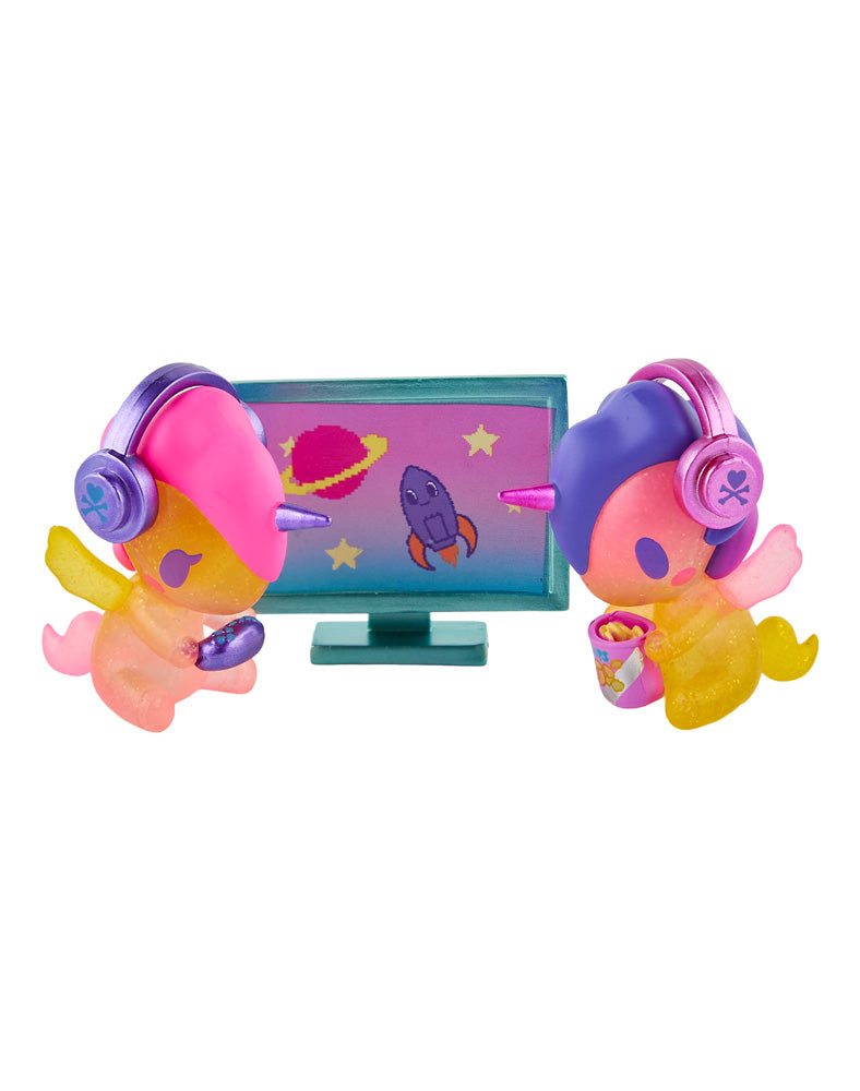 tokidoki-unicorno-twinies-se-01 Twinsies Unicorno - Gamer & Streamer (Special Edition) - Image 1
